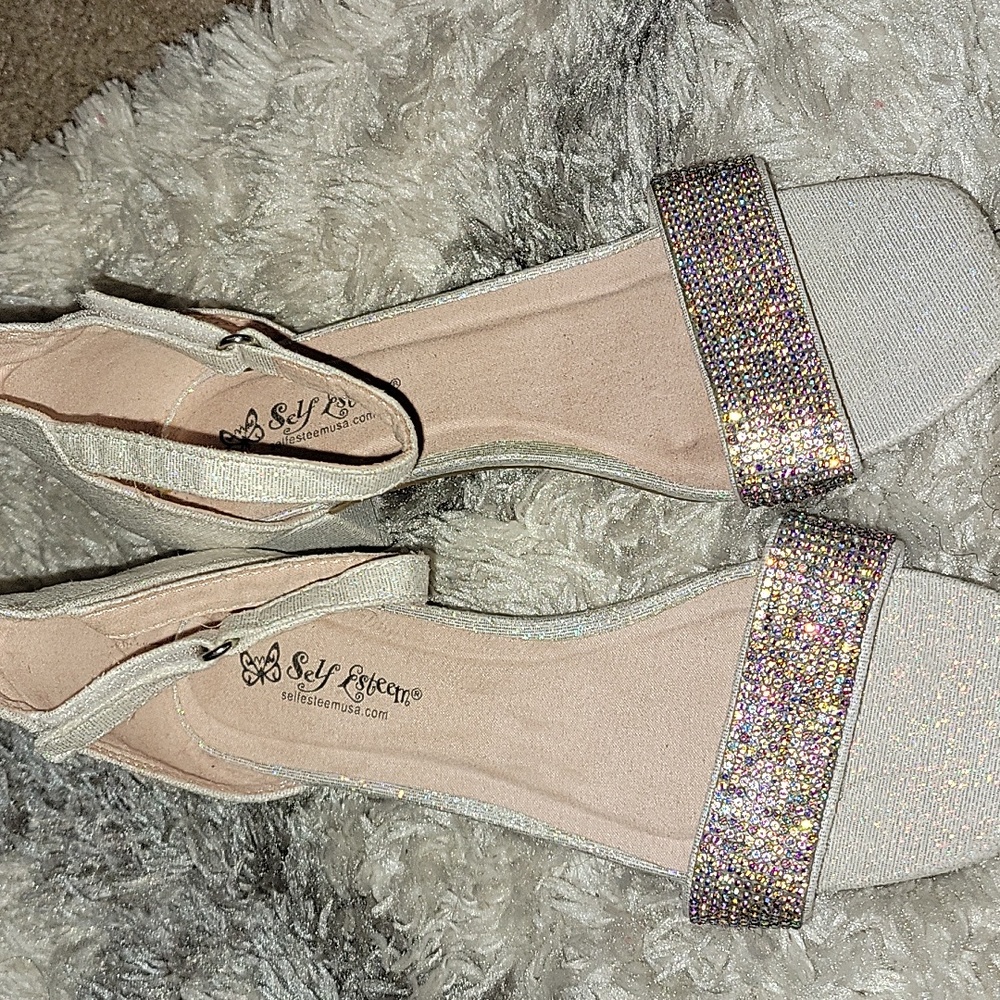 Lil. Girls Sz. 3 Rhinestone Dress Sandals